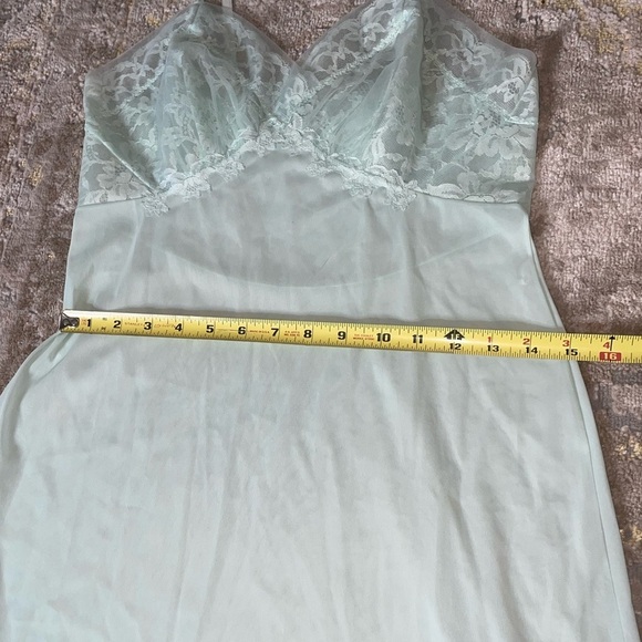Vintage 60’s Vanity Fair Made in USA Mint Green Slip - Picture 12 of 16